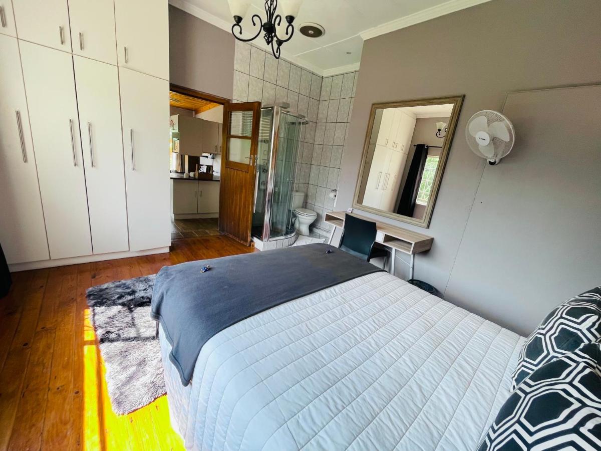 Hotel Madeira Bed à Queenstown Extérieur photo