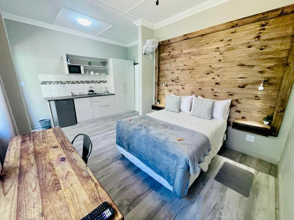 Hotel Madeira Bed à Queenstown Extérieur photo